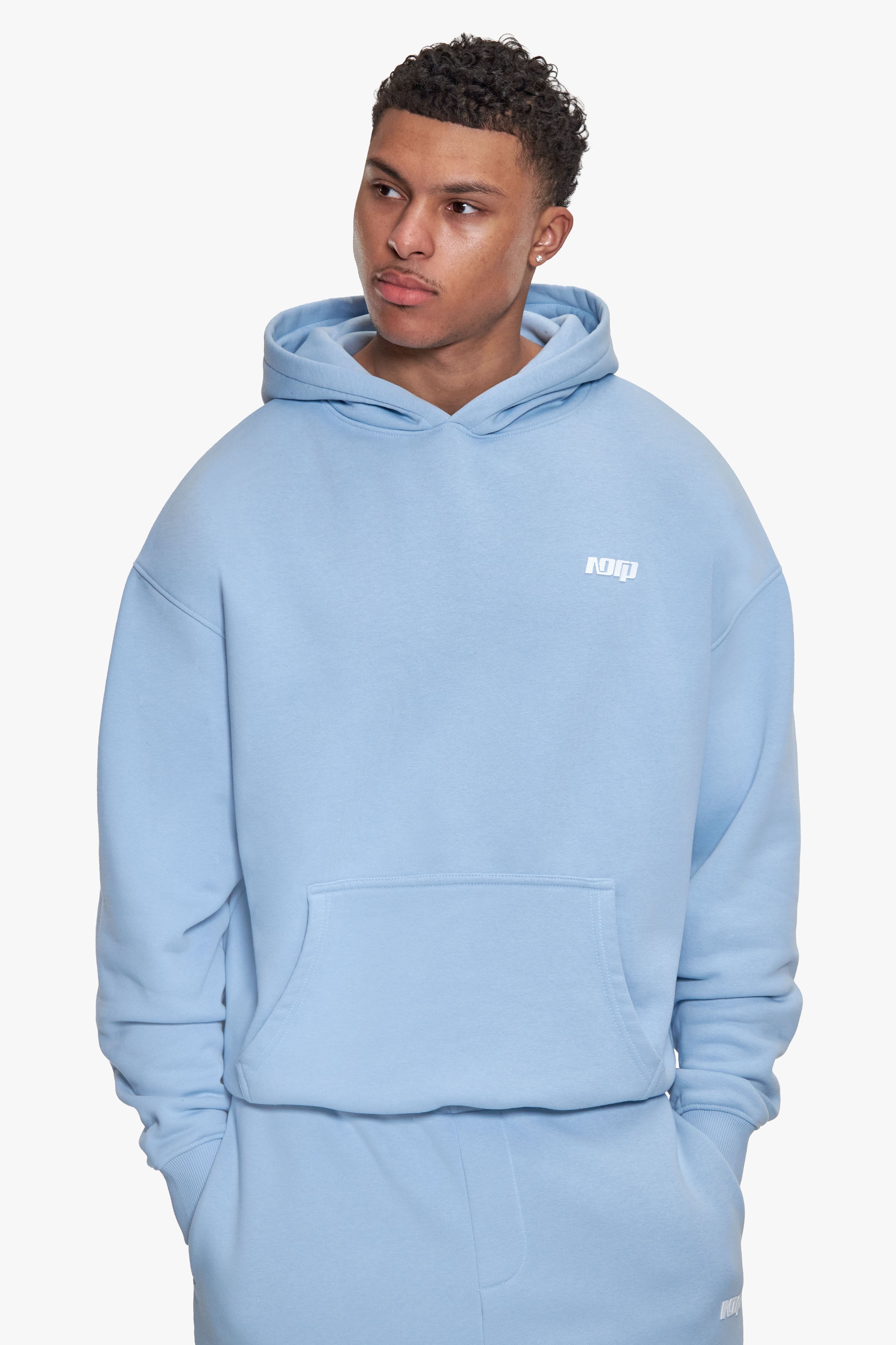 BASIC HOODIE BABY BLUE