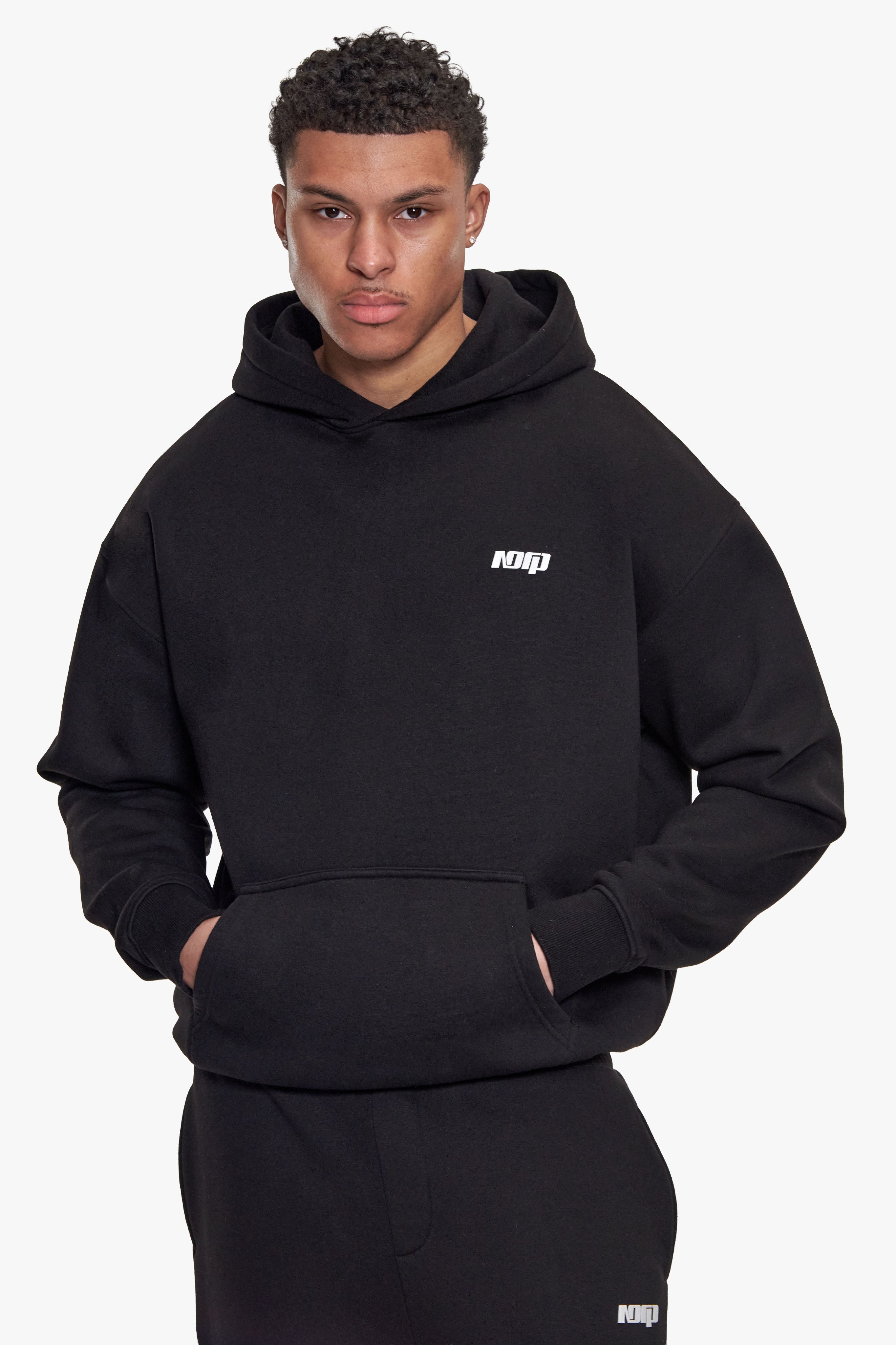 BASIC HOODIE BLACK