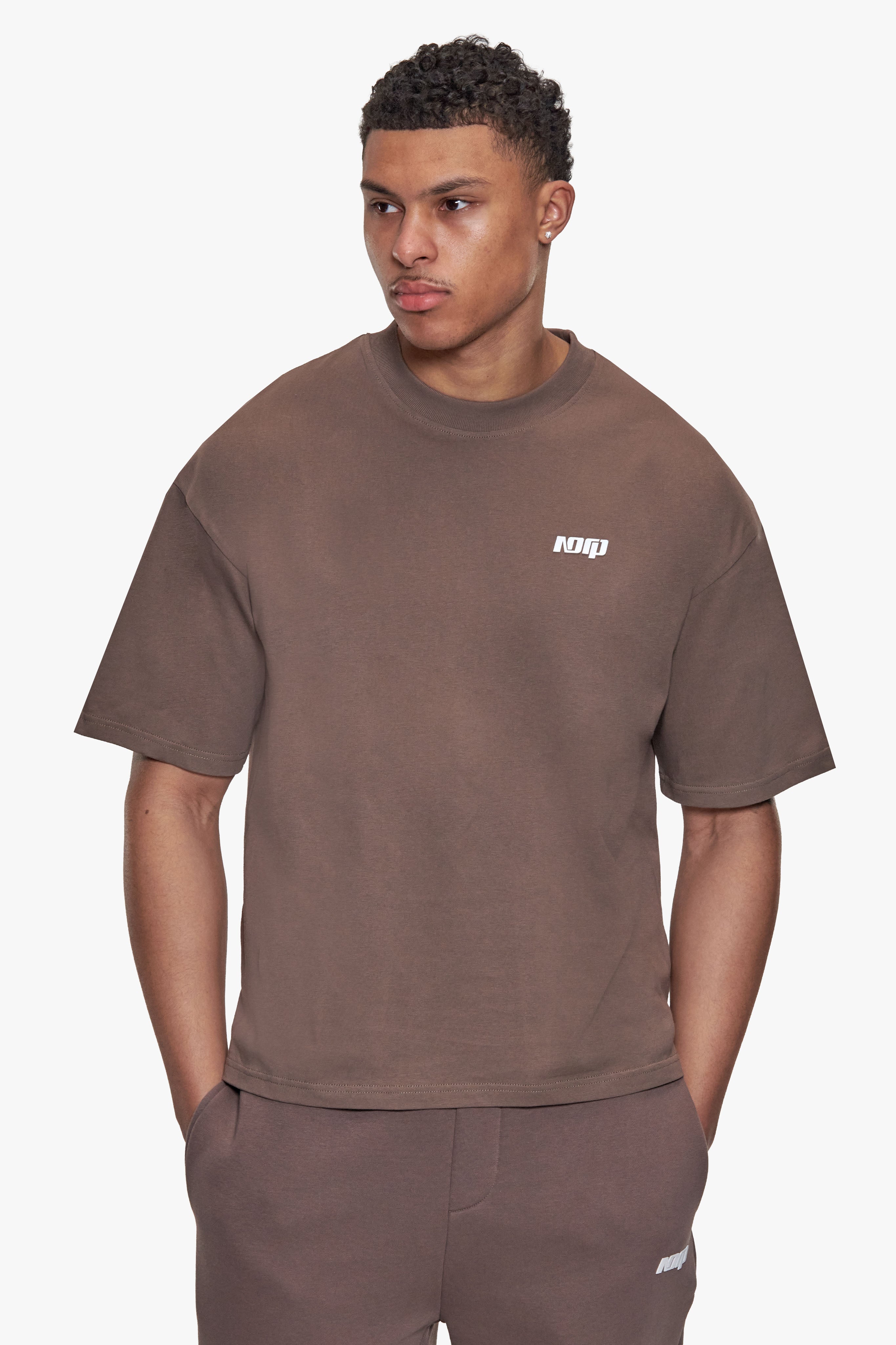 BASIC T-SHIRT LIGHT BROWN