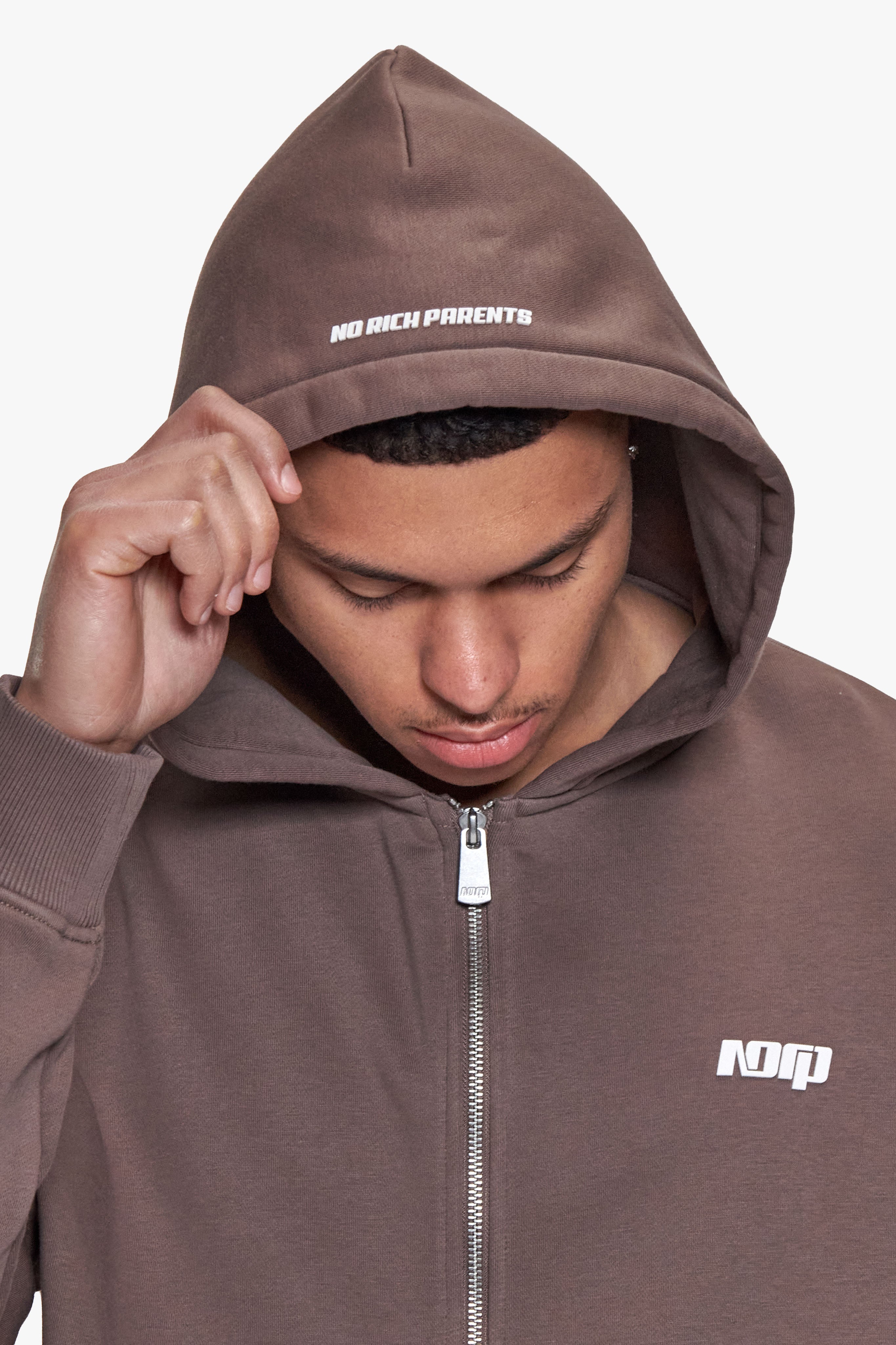 BASIC ZIP HOODIE LIGHT BROWN