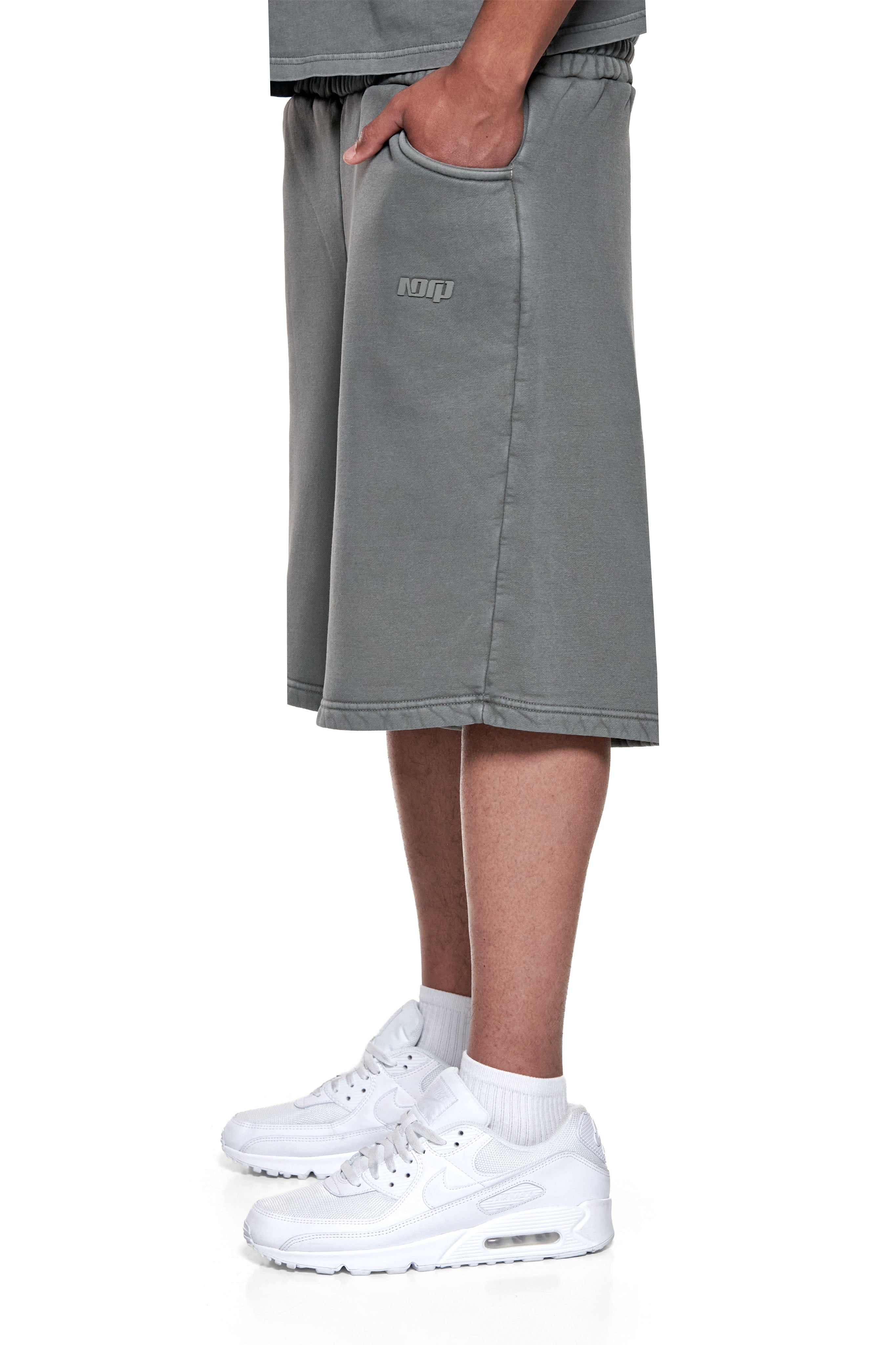 BASIC SWEAT SHORTS ACID WASHED GREY