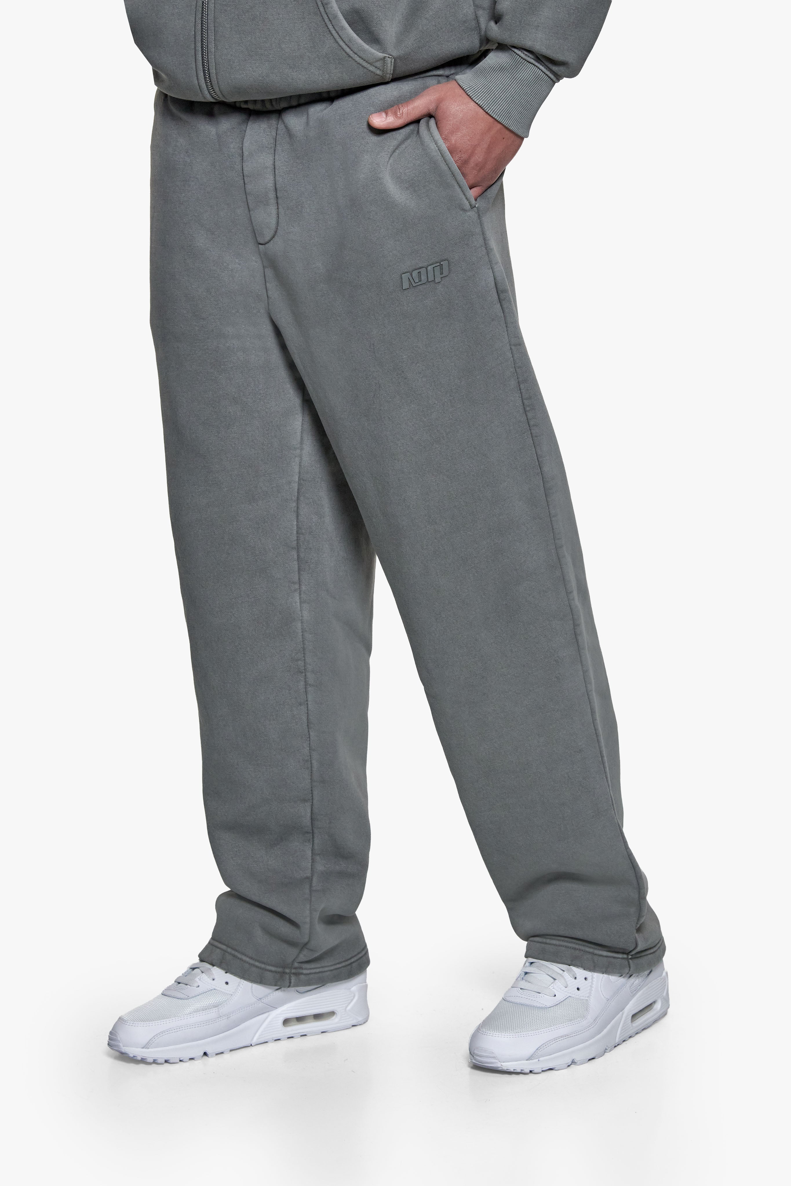 BASIC OPEN LEG JOGGER ACID WASHED GREY