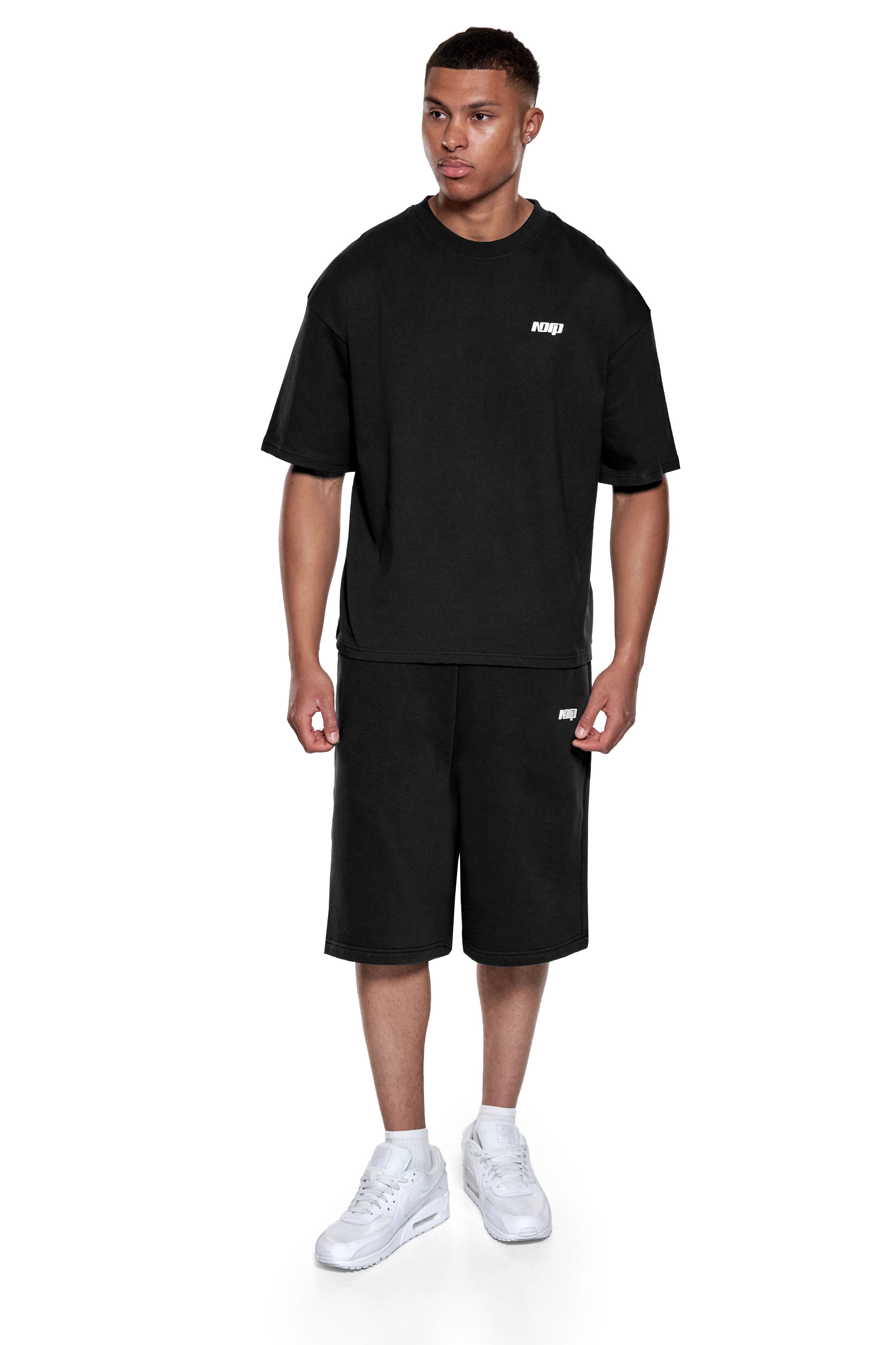 BASIC SWEAT SHORTS BLACK